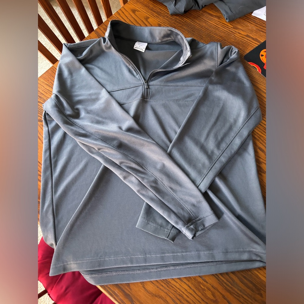 Nike Dri-Fit Gray Men's Sweater